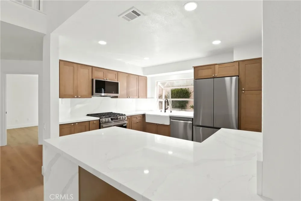 17 Rocky Creek Laguna Hills, CA 92653
