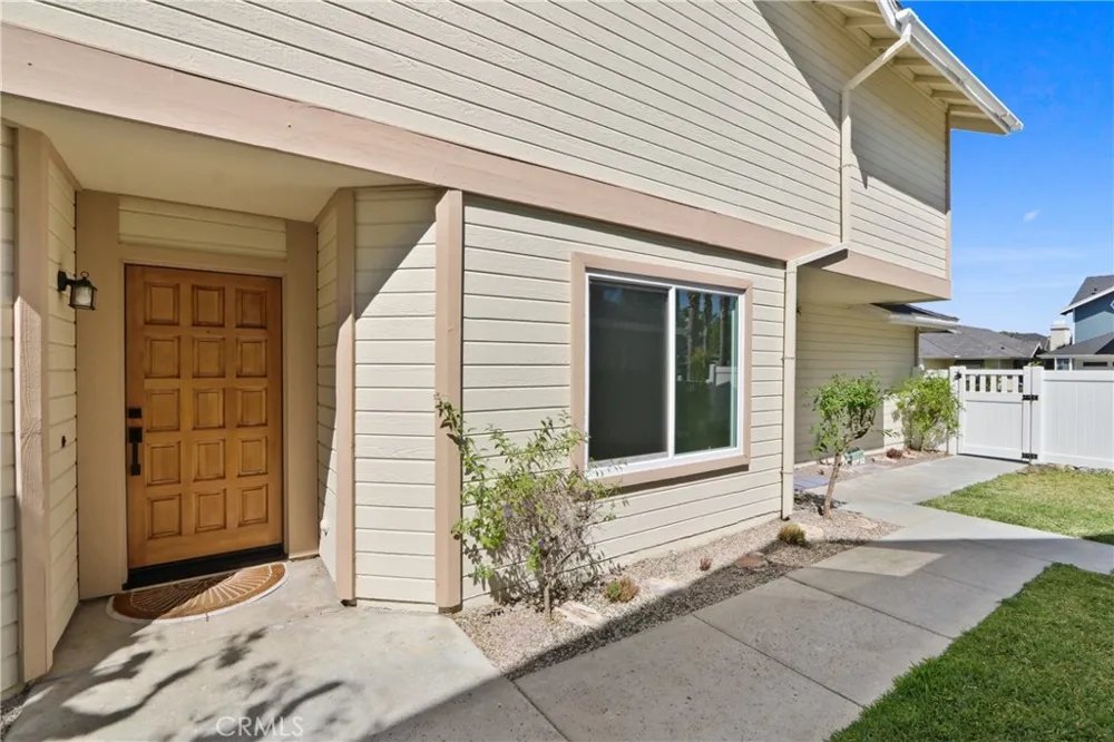 17 Rocky Creek Laguna Hills, CA 92653