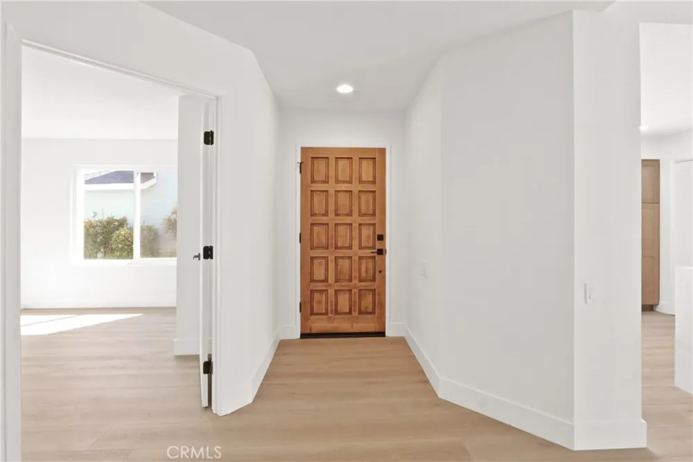 17 Rocky Creek Laguna Hills, CA 92653
