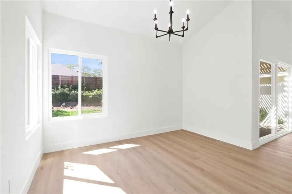 17 Rocky Creek Laguna Hills, CA 92653