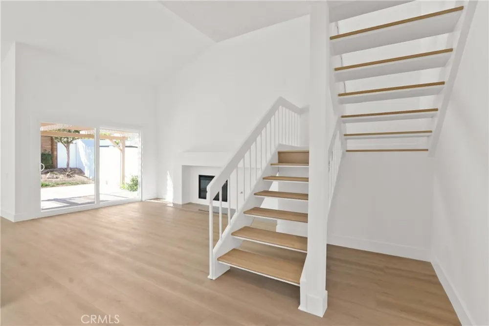 17 Rocky Creek Laguna Hills, CA 92653