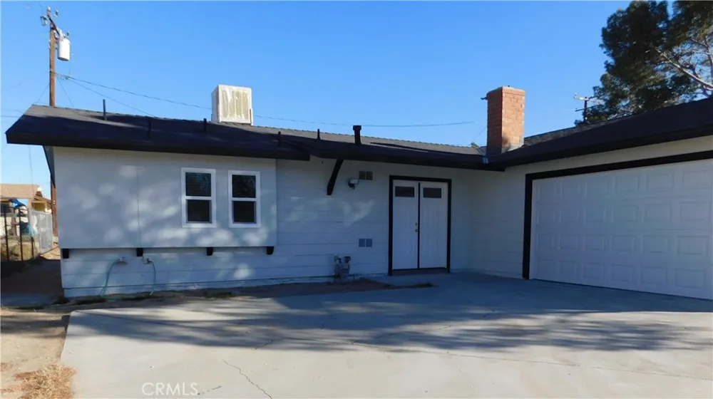21306 Bancroft Court California City, CA 93505