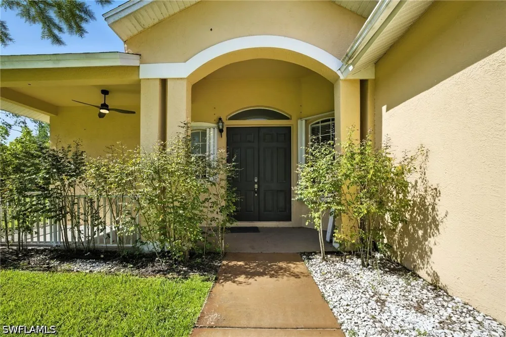 25th Avenue SW Naples, FL 34117