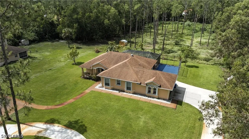 25th Avenue SW Naples, FL 34117