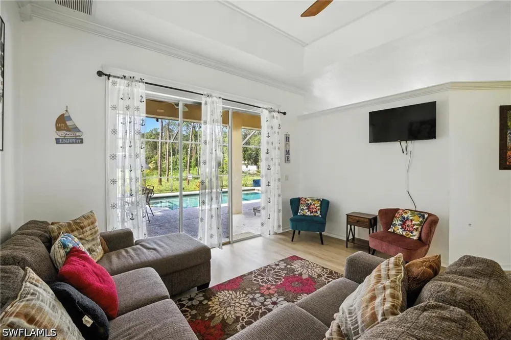 25th Avenue SW Naples, FL 34117