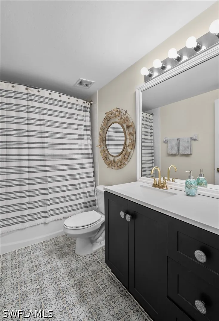 Regal Heron Circle #103 Naples, FL 34104