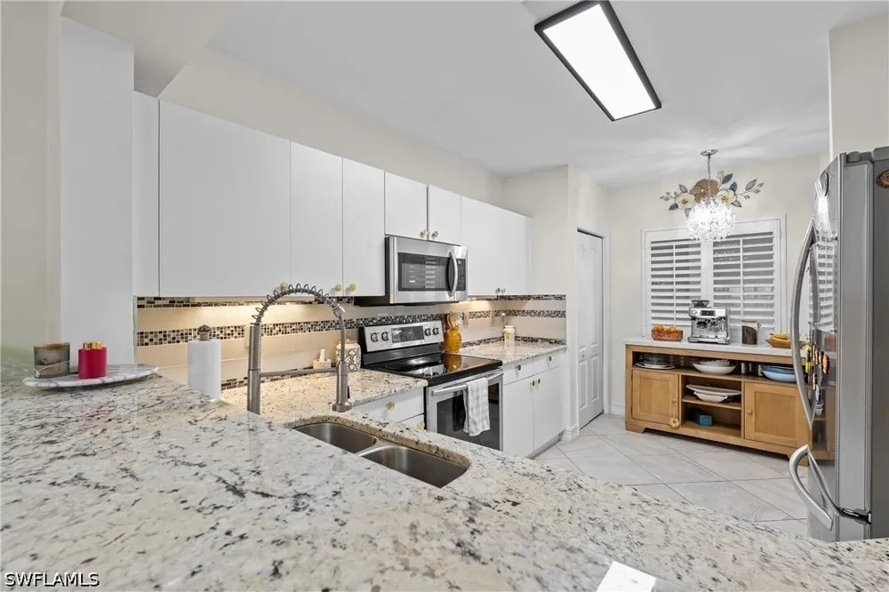 Regal Heron Circle #103 Naples, FL 34104