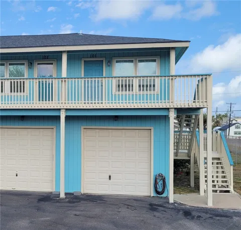 1809 Hillcrest #101