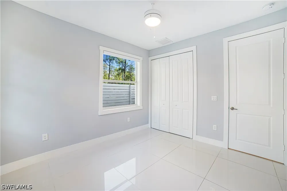 6th Avenue SE Naples, FL 34117