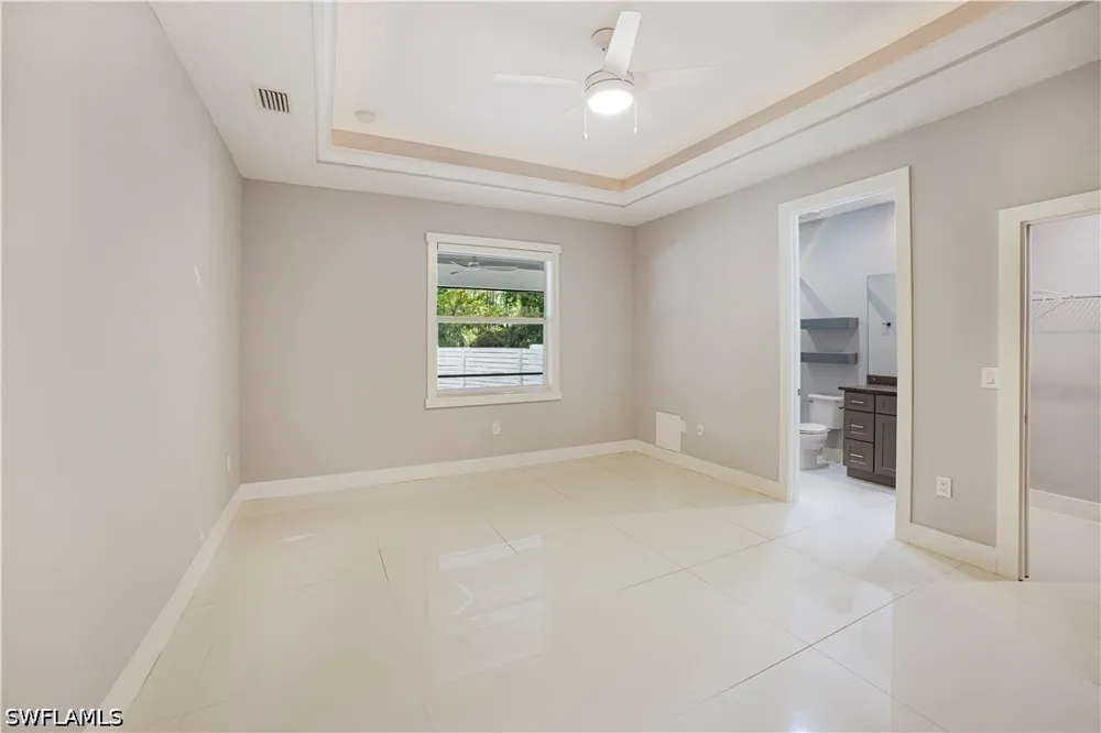 6th Avenue SE Naples, FL 34117