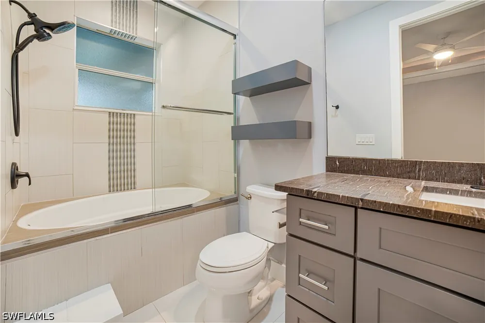 6th Avenue SE Naples, FL 34117