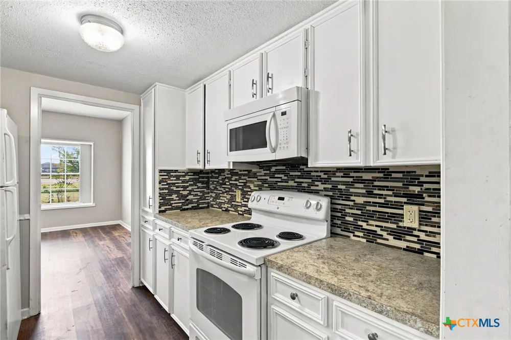 3 Northshire Street Victoria, TX 77904