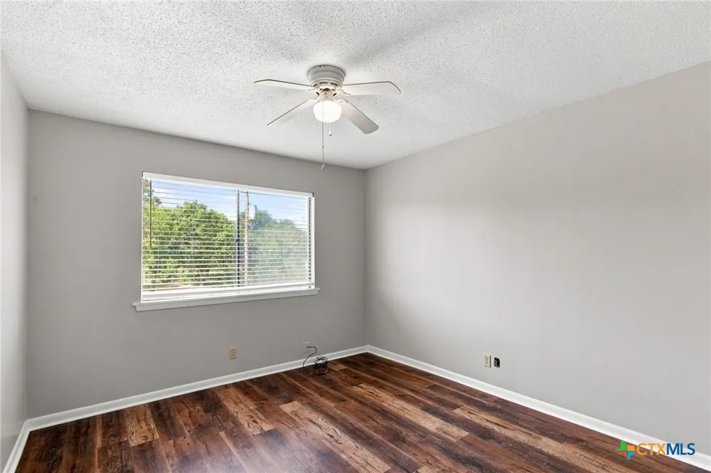 3 Northshire Street Victoria, TX 77904