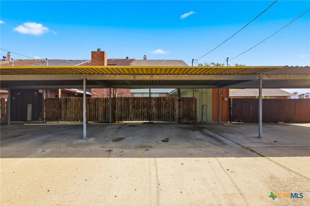 3 Northshire Street Victoria, TX 77904