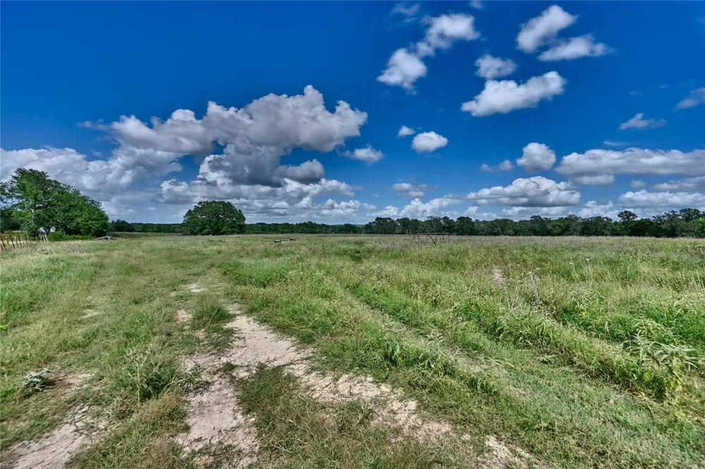 Homeyer Mtn Road Burton, TX 77835