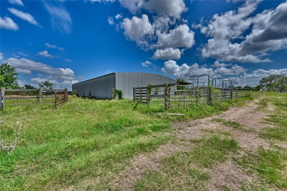 Homeyer Mtn Road Burton, TX 77835