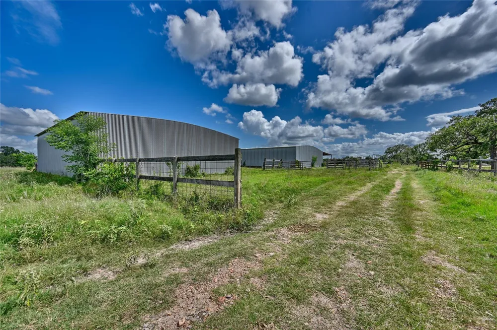 Homeyer Mtn Road Burton, TX 77835