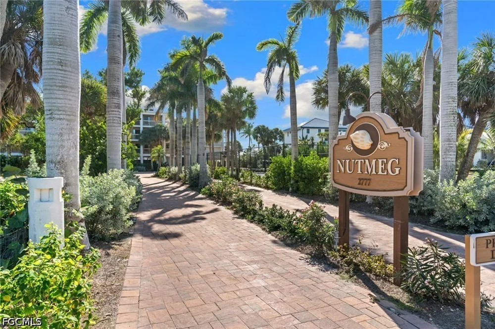 W Gulf Drive #104 Sanibel, FL 33957