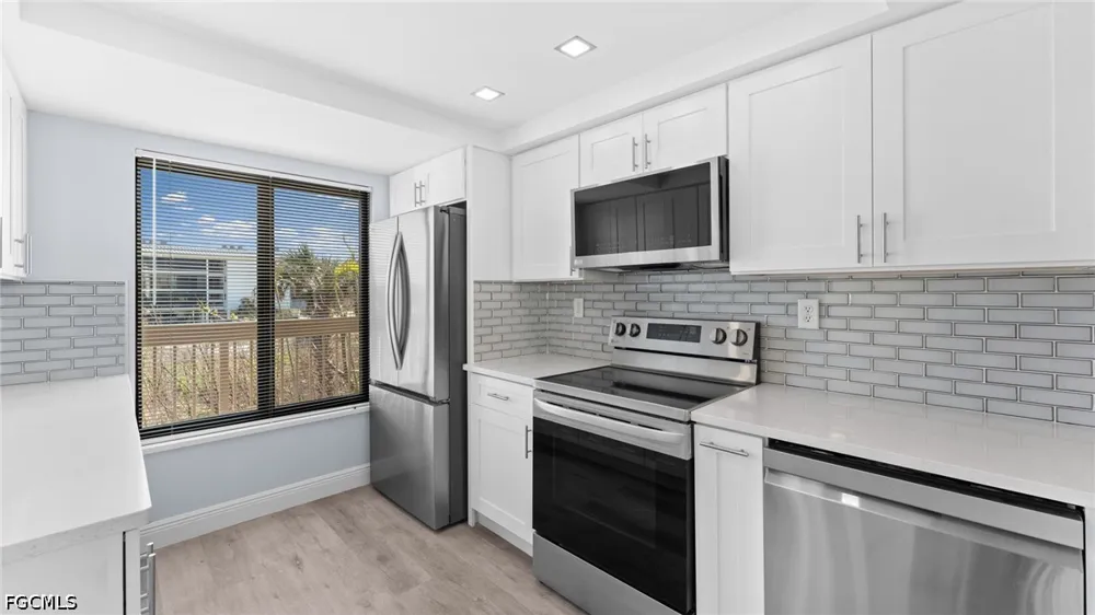 W Gulf Drive #104 Sanibel, FL 33957