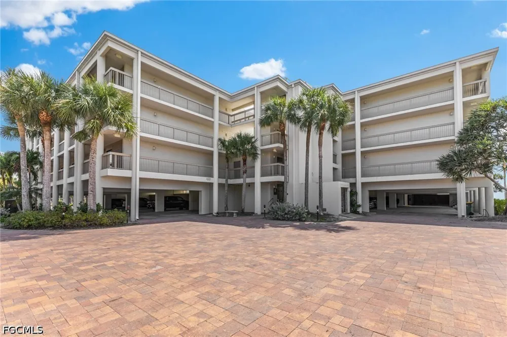 W Gulf Drive #104 Sanibel, FL 33957