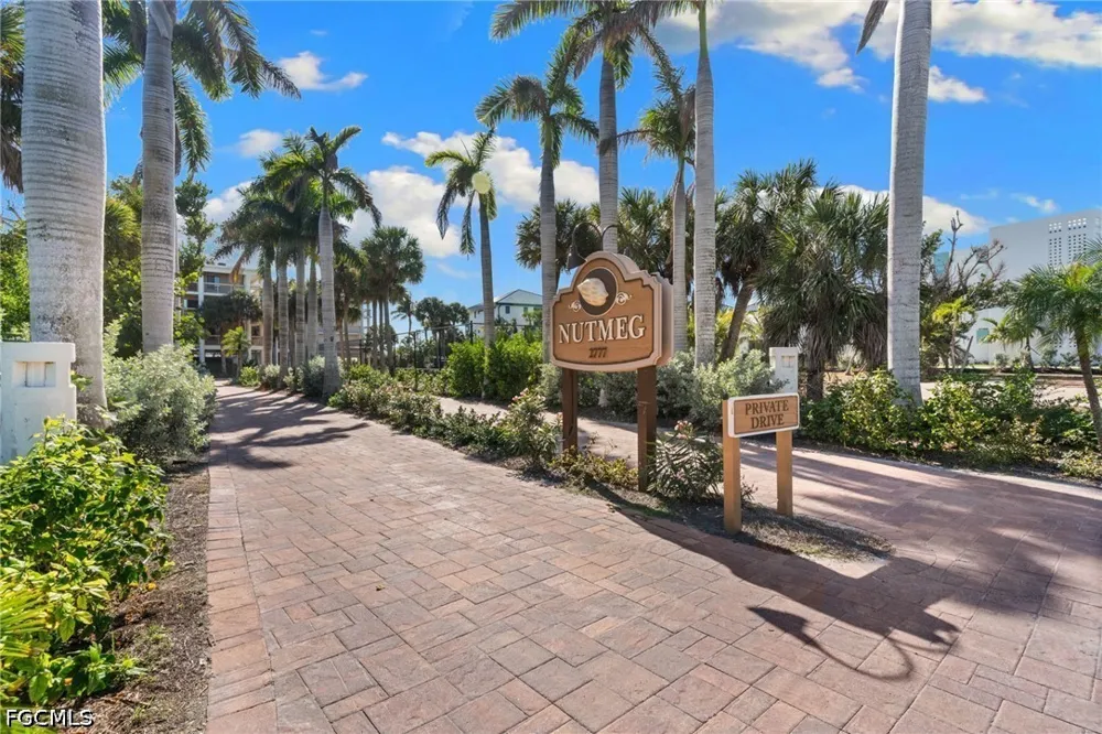 W Gulf Drive #104 Sanibel, FL 33957