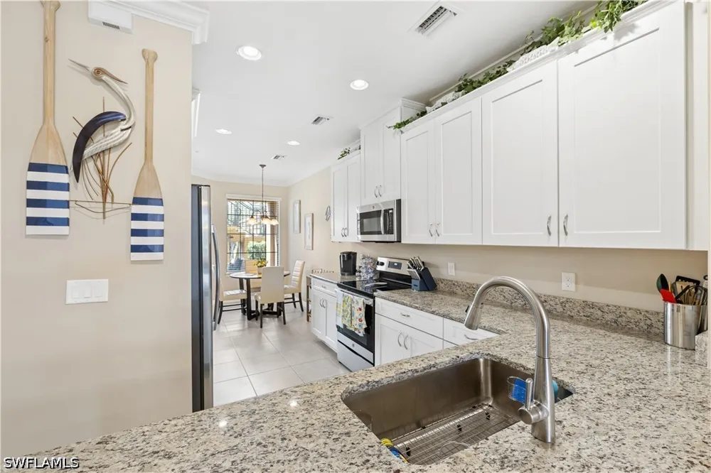Benvenuto Court #102 Naples, FL 34119
