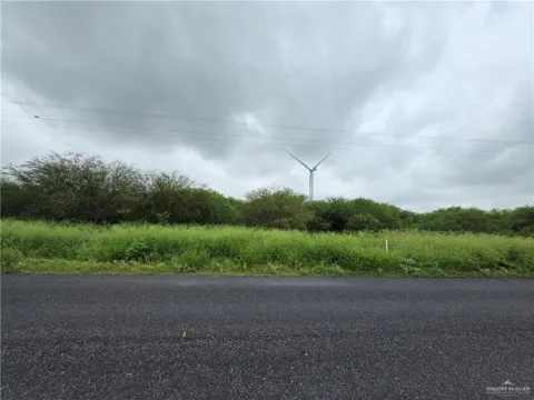 490 NE FM 490