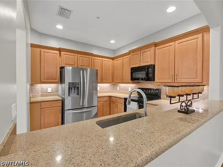 Lazio Way #202 Fort Myers, FL 33901