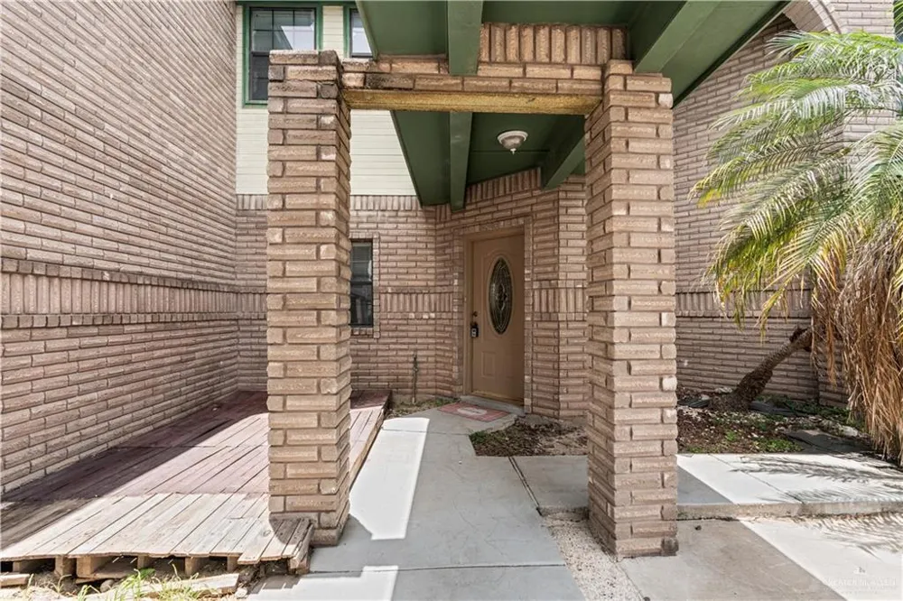 2606 Charleston Lane Pharr, TX 78577