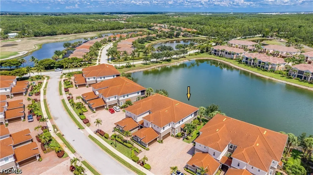 Glastonbury Circle #202 Fort Myers, FL 33913