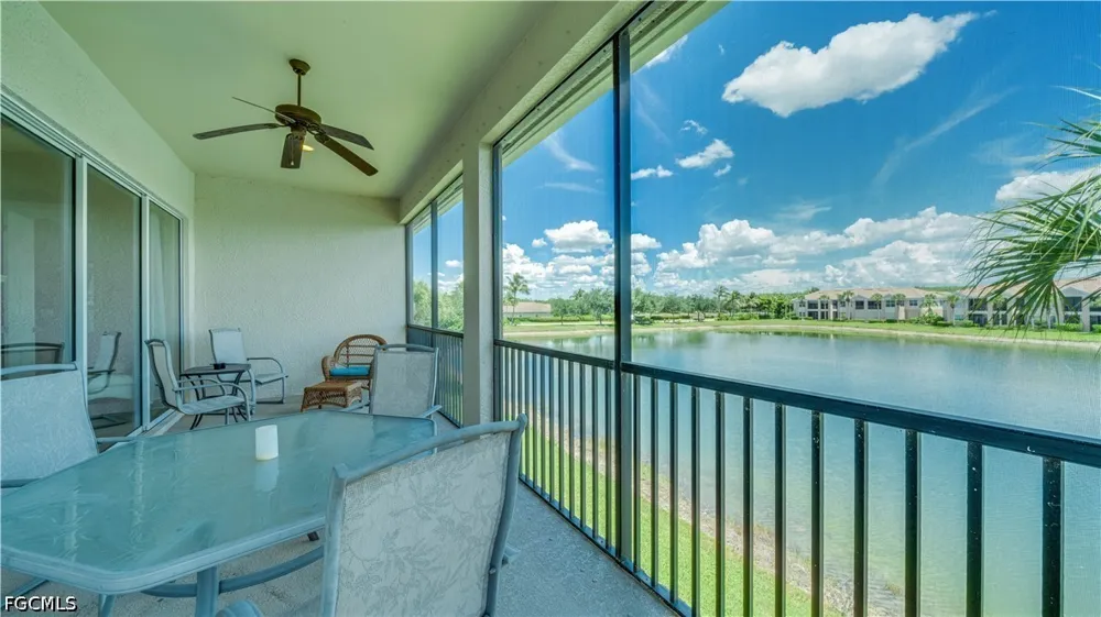 Glastonbury Circle #202 Fort Myers, FL 33913