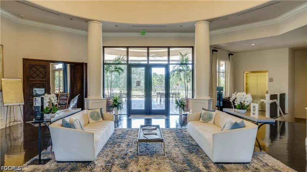 Glastonbury Circle #202 Fort Myers, FL 33913