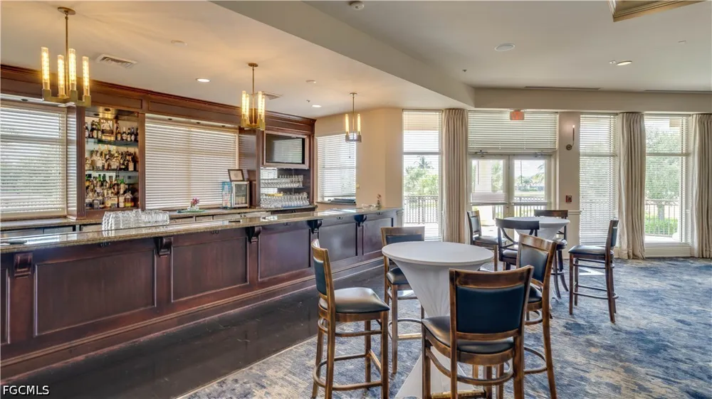 Glastonbury Circle #202 Fort Myers, FL 33913