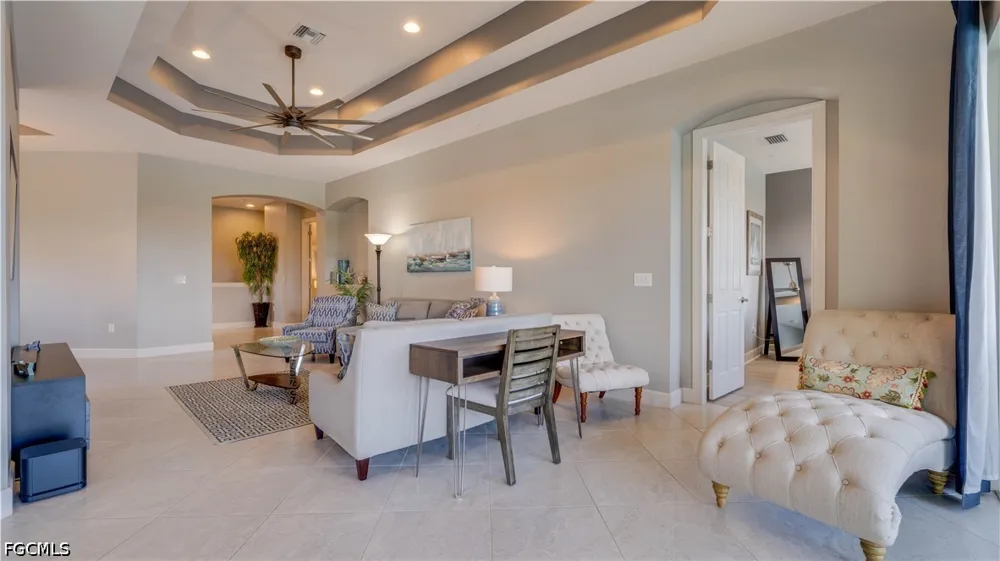 Glastonbury Circle #202 Fort Myers, FL 33913