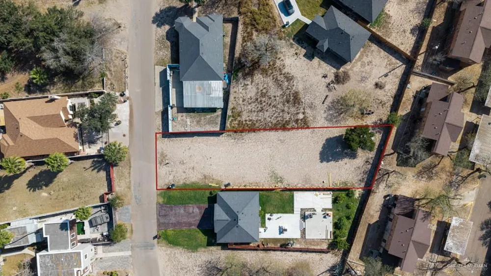 932 S Kika De La Garza Boulevard La Joya, TX 78560