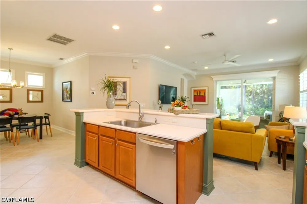 Tarpon Bay Drive Naples, FL 34119