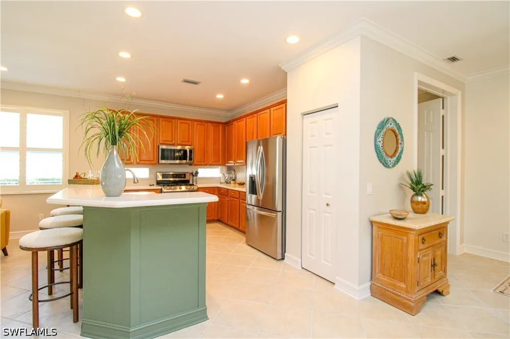 Tarpon Bay Drive Naples, FL 34119
