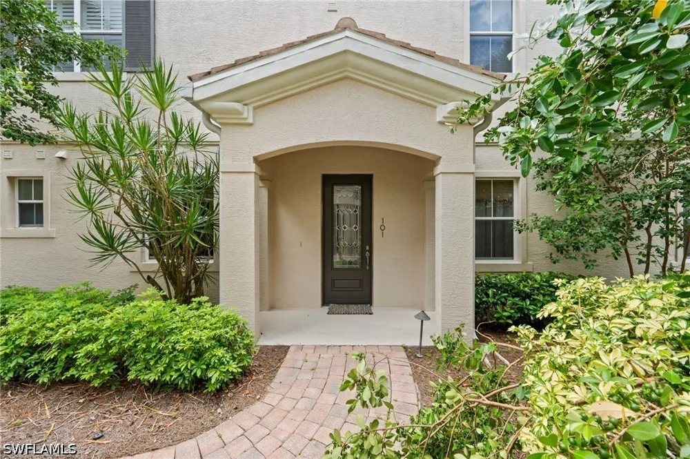 TIBURON BOULEVARD E #2-101 Naples, FL 34109