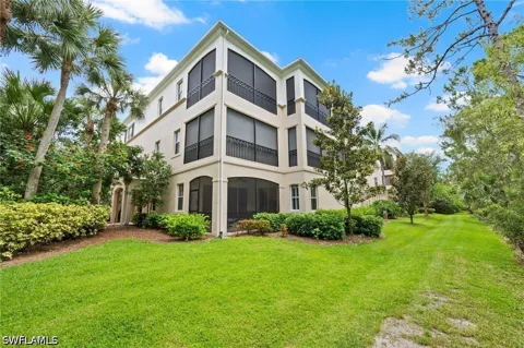 TIBURON BOULEVARD E #2-101