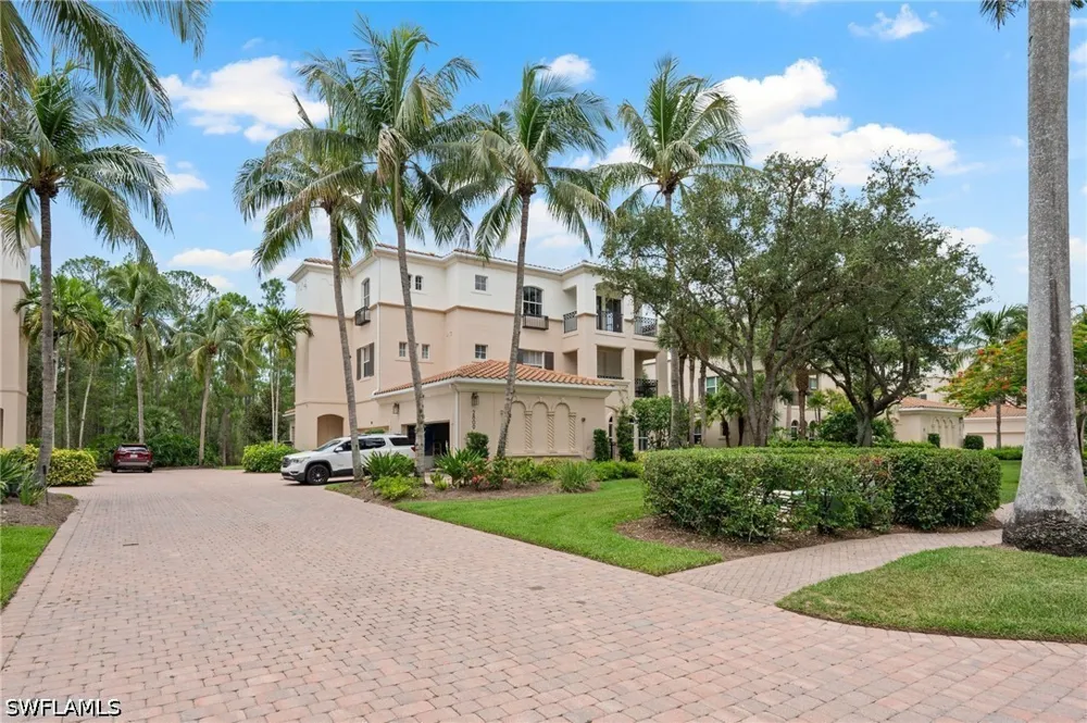 TIBURON BOULEVARD E #2-101 Naples, FL 34109