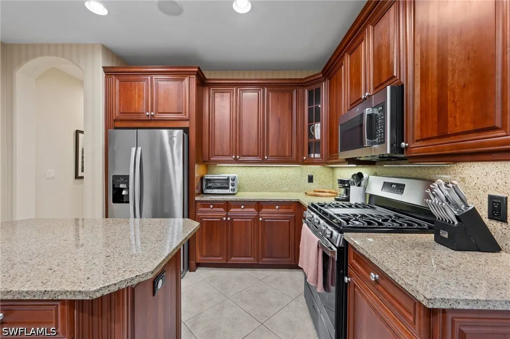 TIBURON BOULEVARD E #2-101 Naples, FL 34109