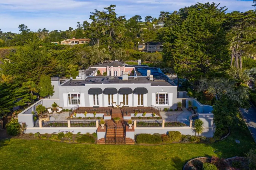 3321 17 Mile Drive Pebble Beach, CA 93953