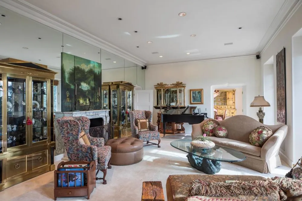 3321 17 Mile Drive Pebble Beach, CA 93953