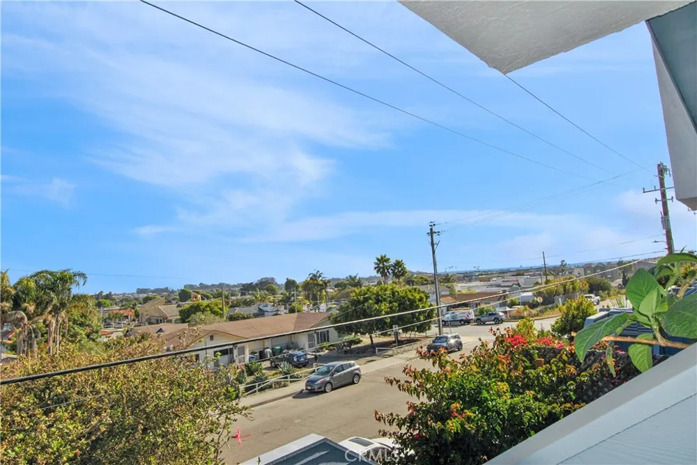 1633 Ramona Grover Beach, CA 93433