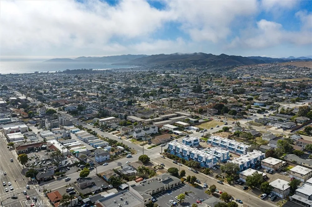 1633 Ramona Grover Beach, CA 93433