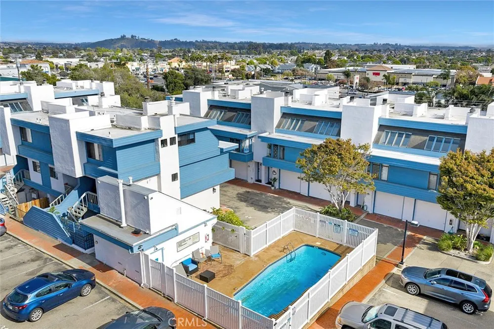 1633 Ramona Grover Beach, CA 93433