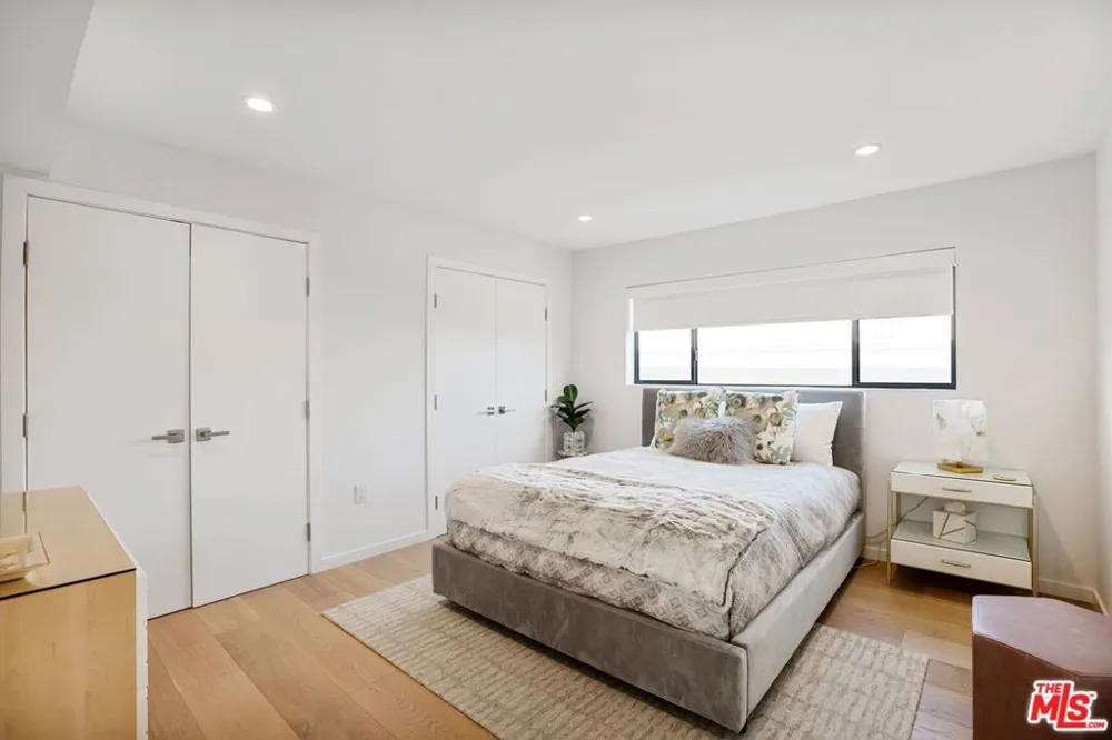 302 Ashland Avenue #301 Santa Monica, CA 90405