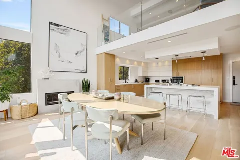 302 Ashland Avenue #301
