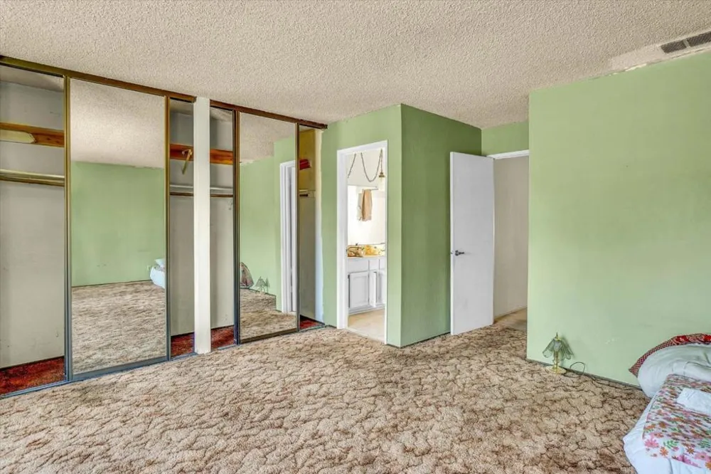 6308 Hillsdale Boulevard Sacramento, CA 95842