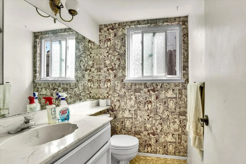 6308 Hillsdale Boulevard Sacramento, CA 95842